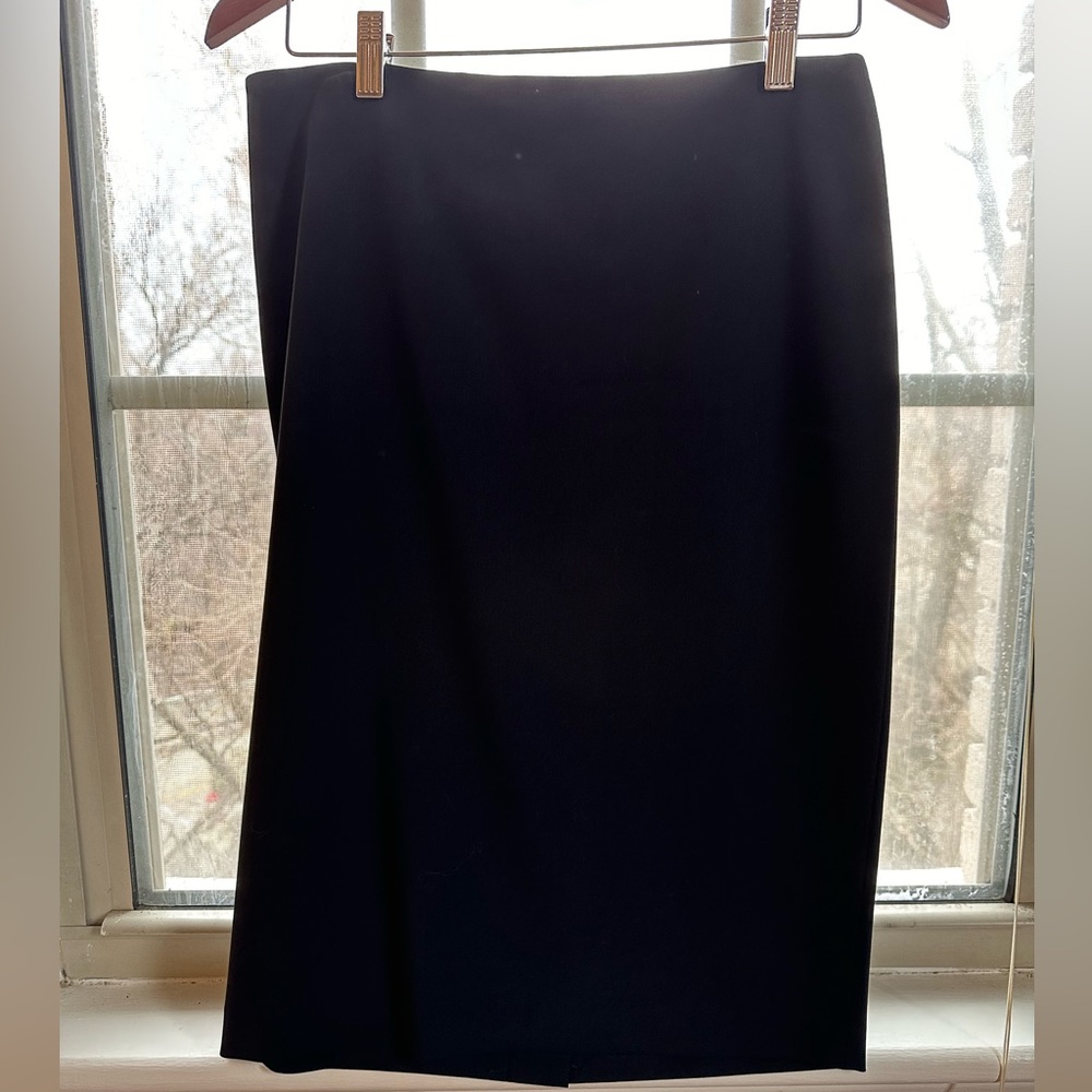 Theory Pencil Skirt (Black)